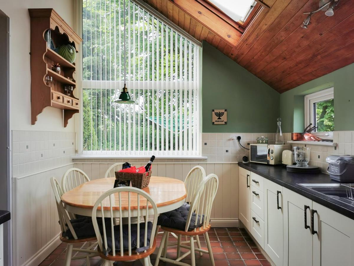 Wellstone Cottages - Jasmine Llanfyrnach Exterior foto